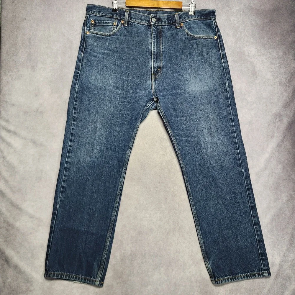 Levis 505 Regular Fit Jeans Mens 42x30 Medium Wash Blue Straight Leg‎ Pants